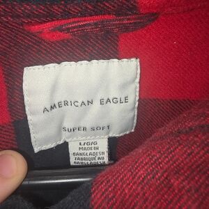 American Eagle Outfitters Red and Black Plaid Casual Button Down Shirt